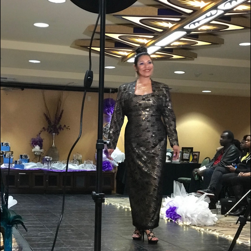 Meet your Posher, Lydia